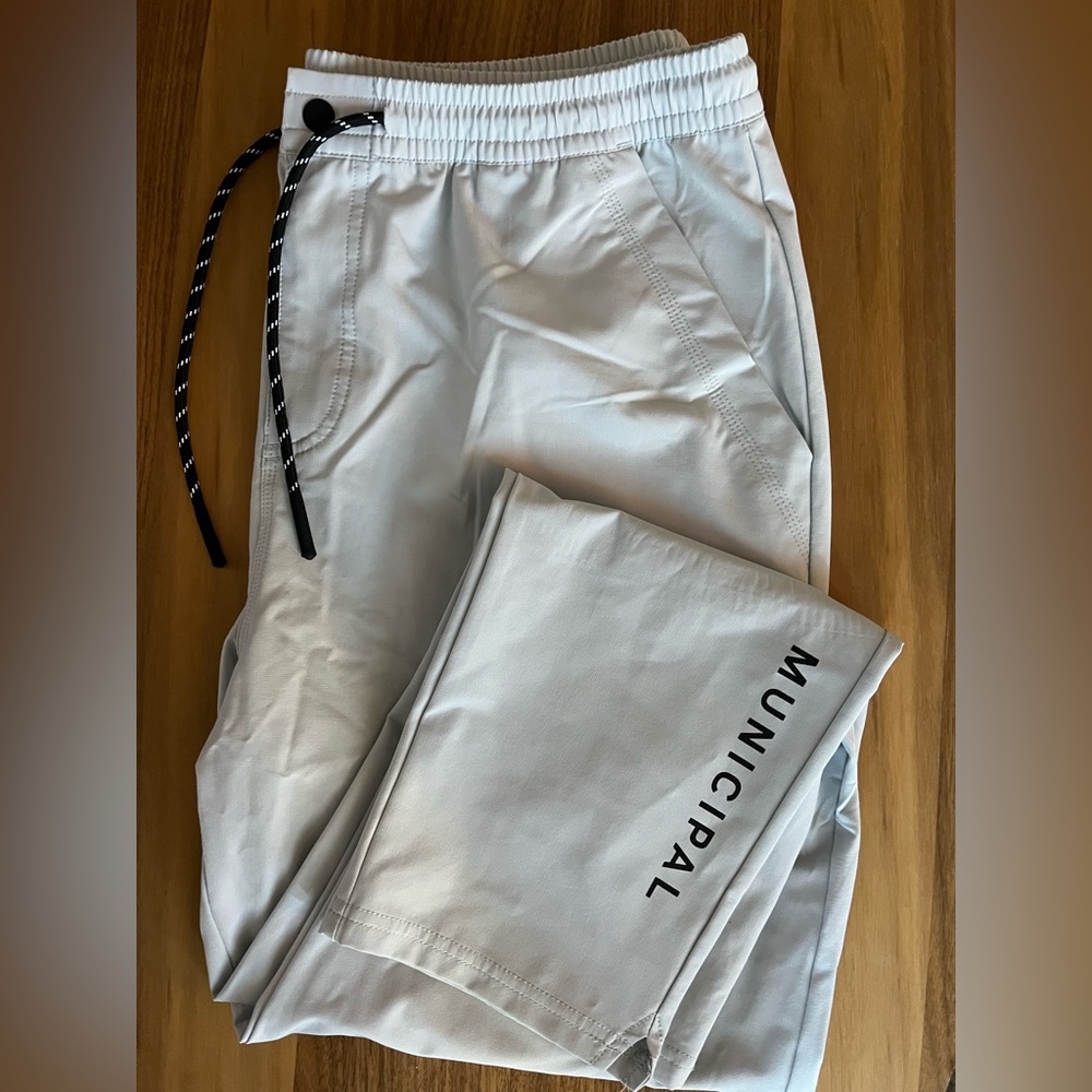 Gray MUNICIPAL brand with Elastic Waistband and Drawstring size large -